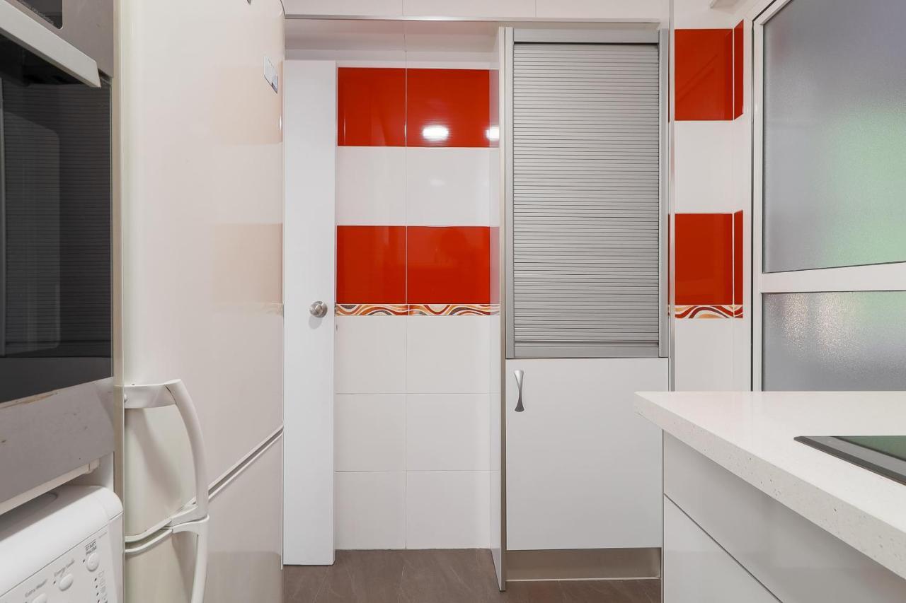 C29 Beutiful & Shiny 4 Bdrm * Malaga